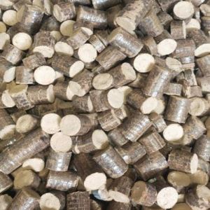 Sawdust Briquettes, Color : Brown, Moisture : Below 8%