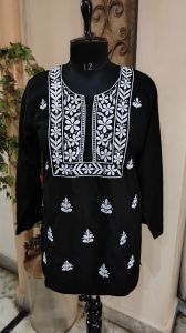 Embroidered Ladies Kurta Embroidered Ladies Kurta