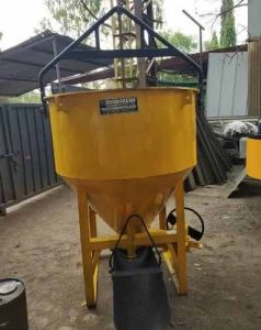 Mild Steel Paint Coated Cone Shape Concrete Bucket, Color : Yellow