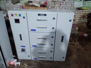 power distribution panel