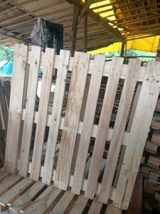 Pine Wood cp3 Pallets