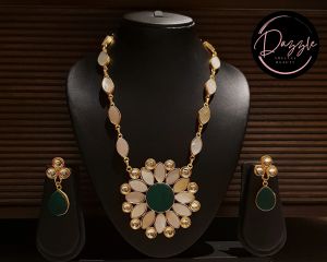 Gold-plated Alloy Ladies Green Floral Pendant Jewelry Set