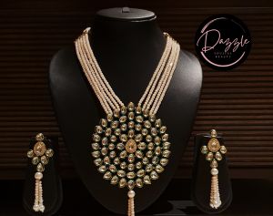 Gold-Plated Alloy Glossy Gold Ladies Green Pearl Pendant Jewelry Set