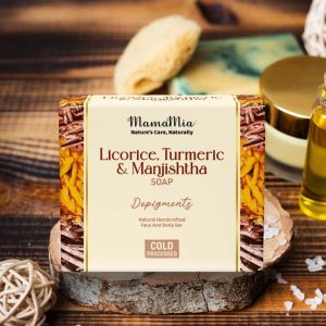 Licorice Turmeric Manjishtha Soap, Shape : Square, Form : Bar