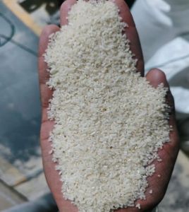 Organic 100% White Raw Broken Rice, Packaging Size : 25Kg, 50Kg