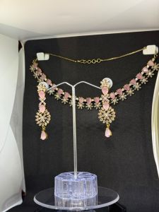 AD Necklace Set