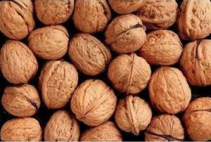 Organic Whole Walnut for Snacking, Baking, Cooking