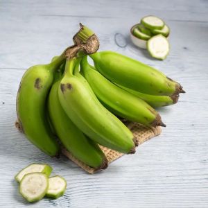 Fresh Green Banana, Packaging Size : 25-50kg for Cooking, Snacking