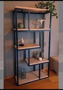 Brown Metal Home Decor, Shape : Rectangular 4 Shelves