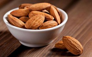 A Grade California Almond Nut for Snacking, Baking, Cooking