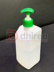 Plastic 500ml White Hand Sanitizer Pump Bottle, Brand Name : Dhiren