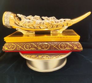 Golden & Silver-Plated 7 Horse Showpiece on Elephant Trunk Base