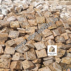 Yellow Granite Cobbles Stone, Thickness : 20-40mm, 40-80mm