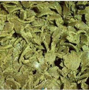 Cold Pressed Common Moringa Seed Oil Cake, Color : Brown for Cattle