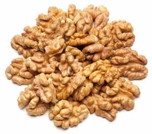 Jumbo Size Kashmiri Walnut Kernel for Snacking, Baking, Cooking