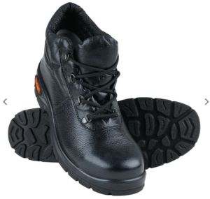 Safety shoes- Mallcom Brand