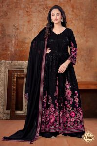 Ladies Ethnic Wear