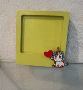 Handmade Photo Frames, Brand Name : Yellow