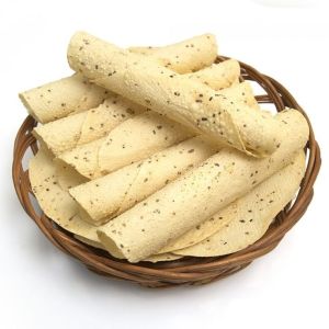 Urad Dal Flour Handmade Masala Papad, Shape : Round