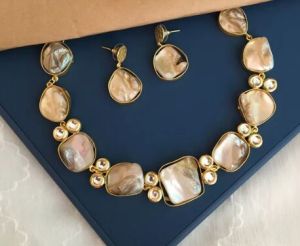 Stella Druzy Stone Necklace Set, Color : Antique Elegant