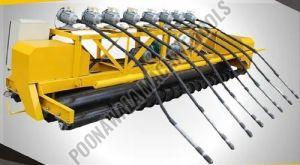 Automatic Concrete Vibrator Paver, Color : Yellow Black, Certification : Iso 9001:2008, Weight : 100-200kg