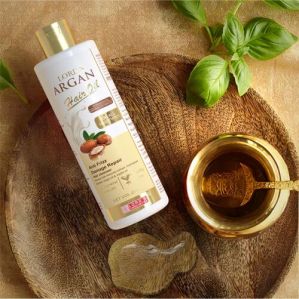 Argan Oil, Form : Liquid, Packaging Type : Plastic Bottle