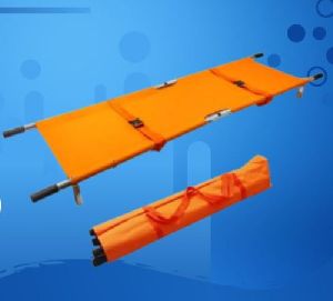 FOLDING PATIENT STRETCHER