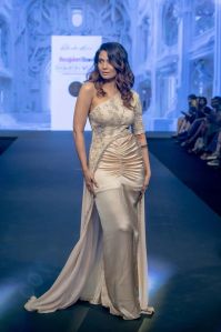 Glisten Ruched Women Skirt Set