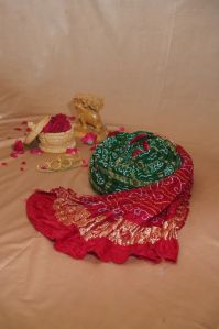 Mahakali Bottle Green Pure Ghat Chola Bandhej Banarasi Handloom Saree