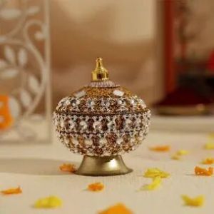 Alluminium Polished Glitter Sindoor Box For Storage