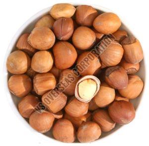 Hard Organic Hazel Nuts Dried, Grade : Food Grade