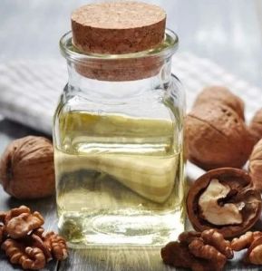 Walnut Oil, Form : Liquid, Grade : Industrial, Purity : 100%