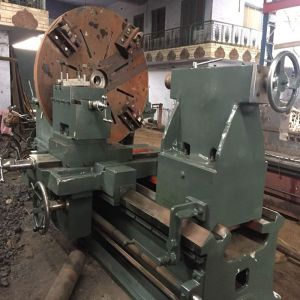 Heavy Duty Lathe Machine