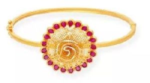 916 Stunning 22KT Womens Gold Bangle