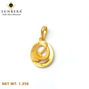 Unique Design 22kt Gold Women Pendant