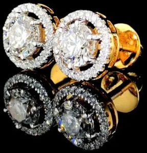 1Ct Halo Women Diamond Studs Earrings