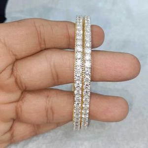 20 Pointer Women Diamond Bangles