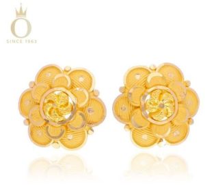 Overlapped Petals Ladies Gold Stud Earrings