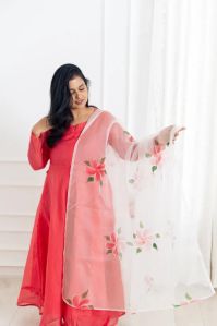 Iniyal Maternity Feeding Dress with Duppatta