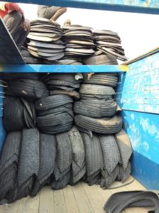 Rubber Tyre Scrap, Colors : Black for Recycling, Repurposing