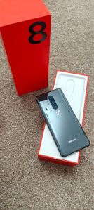 OnePlus 8 Pro