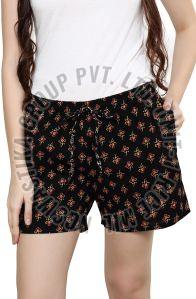 Ladies Cotton Printed Shorts M, XL