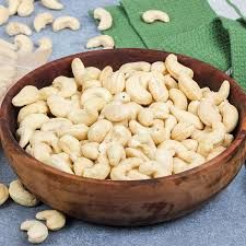 W280 Cashew Nuts, Color : Creamy, Grade Standard : Food Grade