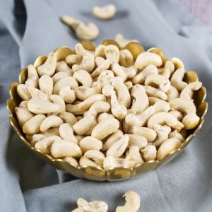 W450 Cashew Nuts