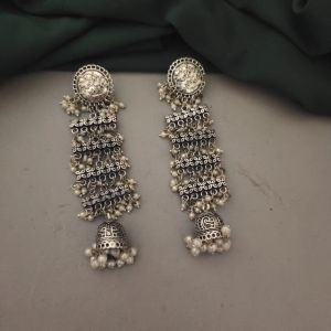 Stunning Alia Inspired Pearl Women Jhumka Earrings