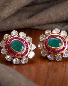 OPEN SETTING Ladies Ear Stud