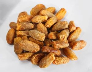 Dry Dates, Color : Dark Brown for Snacking, Baking, Cooking