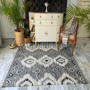 A62 Flat Weave Wool Durries, Technique : Handmade for Floor Covering