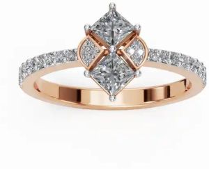 Women Arwens Royal Spark Diamond Ring
