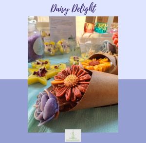 Daisy Candle Bouquet